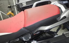 HONDA CRF1000L AFRICA TWIN DCT 2017 SD04