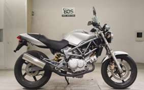 HONDA VTR 250 2025 MC33