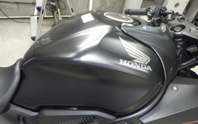 HONDA CBR650R E-Clutch 2025 RH17