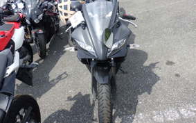 YAMAHA YZF-R125