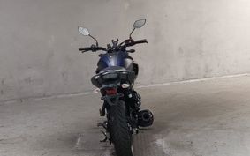 YAMAHA FZ25 RG42