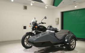 TRIUMPH BONNEVILLE サイドカ- 2010