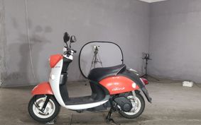 YAMAHA E-VINO SY11J