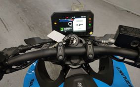 SUZUKI GSX-8S EM1AA