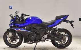 SUZUKI GSX250 R 2018