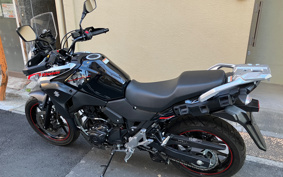 SUZUKI STROM 250 DS11A