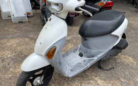 SUZUKI LET's 4