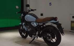 YAMAHA XSR125 RE46J