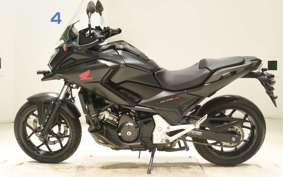 HONDA NC750X LD ABS 2016 RC90
