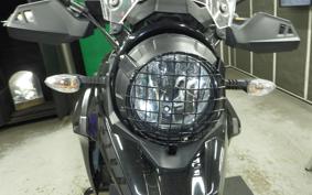 SUZUKI Vｽﾄﾛｰﾑ250 1998