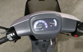 YAMAHA JOG POCHE SA08J