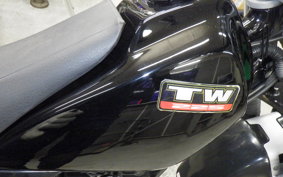 YAMAHA TW225 DG09J