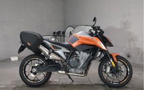 KTM 790 DUKE 2019 TU640