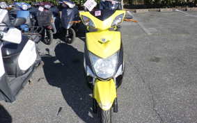YAMAHA CYGNUS 125 XSR 2