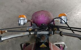 SUZUKI GT750 GT750