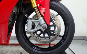 DUCATI SUPER SPORT S 2017 VA01
