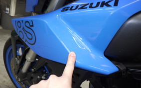 SUZUKI GSX-8S 2023 EM1AA