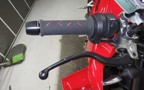 DUCATI STREETFIGHTER V4 2025