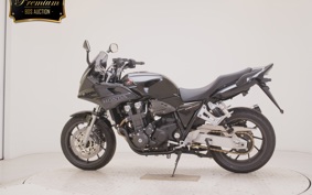 HONDA CB1300SB SUPER BOLDOR 2025 SC54