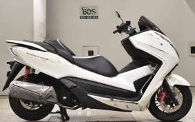 YAMAHA MAJESTY 125