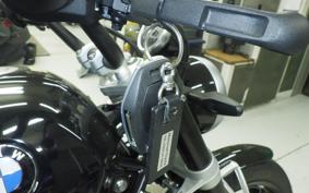 BMW R12 2025