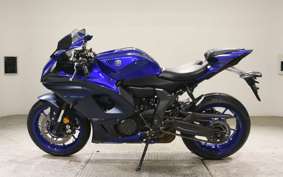 YAMAHA YZF-R7 2022 RM39J