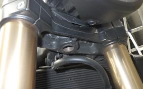 HONDA CB650R E-Clutch 2025 RH17