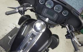 HARLEY FLHTCUTC 1690 2013