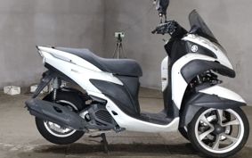 YAMAHA TRICITY 125 SE82J