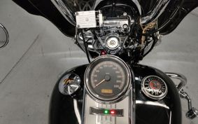 HARLEY HARLEY FLHR1580 FB4