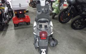 YAMAHA CUXI 100 2026