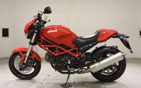 DUCATI MONSTER 400 IE 2007