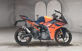 KTM 390 RC 2022 JYJ40