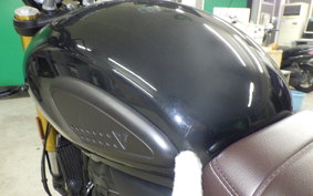 TRIUMPH SCRAMBLER400X 2024