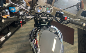TRIUMPH BONNEVILLE T120 CHROME 2022 DAD75H