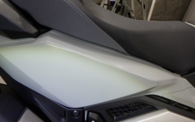 HONDA X-ADV 750 2026 RH21