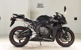 HONDA CBR600RR 2008