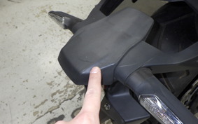 HONDA NM4 VULTUS -01 2018 RC82