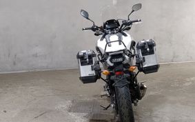 HONDA NC750X RC90