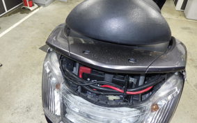 YAMAHA MAJESTY 400 2004