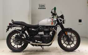 TRIUMPH STREET TWIN 2016
