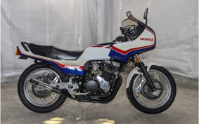 HONDA CBX550 2025 PC04