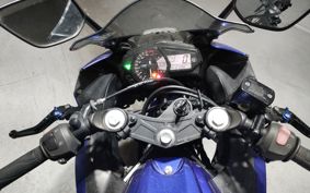 YAMAHA YZF-R25 RG10J