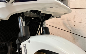 HONDA CB1300 SUPER  BOL DOR ABS 2013 SC54