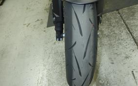 HONDA CB650R E-Clutch 2026 RH17
