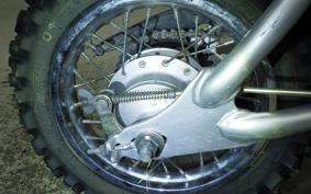 YAMAHA TT-R50 E CA01W
