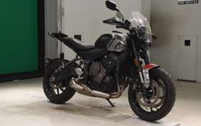 TRIUMPH TRIDENT 660 2021
