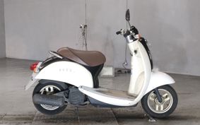 HONDA CREA SCOOPY AF55