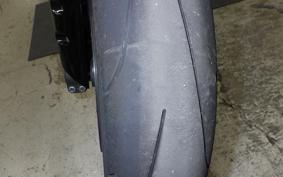 YAMAHA YZF-R1