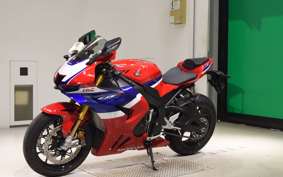 HONDA CBR1000RR RSP 2025 SC82